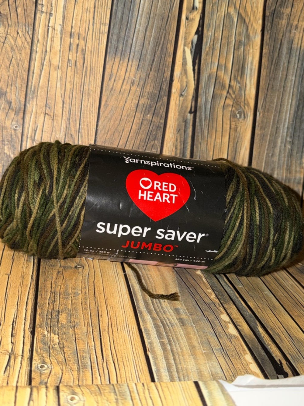 Red Heart Super Saver Jumbo Yarn – Olive Green Multi